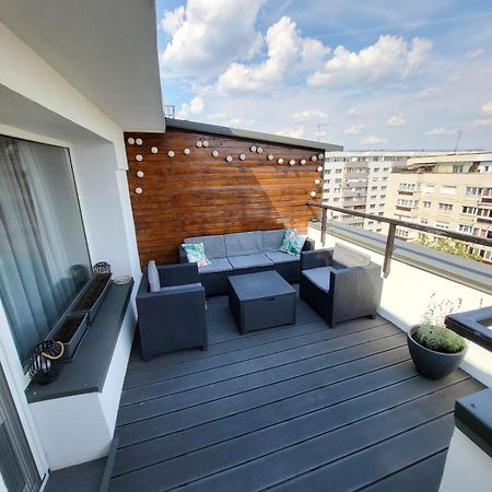 Demure Terrace Apartment Bucarest Exterior foto