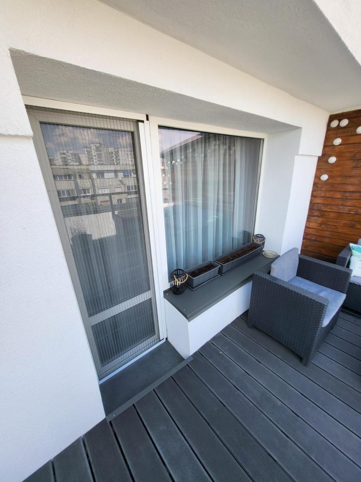 Demure Terrace Apartment Bucarest Exterior foto